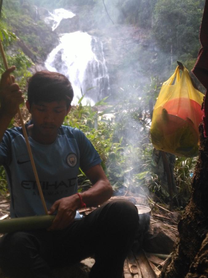 Tree Lodge Banlung Экстерьер фото