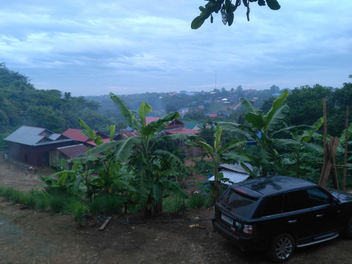 Tree Lodge Banlung Экстерьер фото
