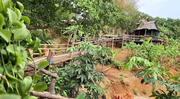 Tree Lodge Banlung Экстерьер фото